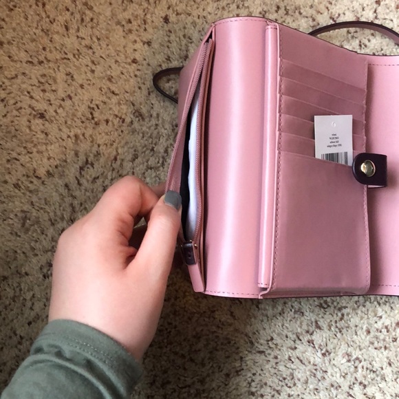 Kate Spade Mini Clutch!! - Picture 5 of 8